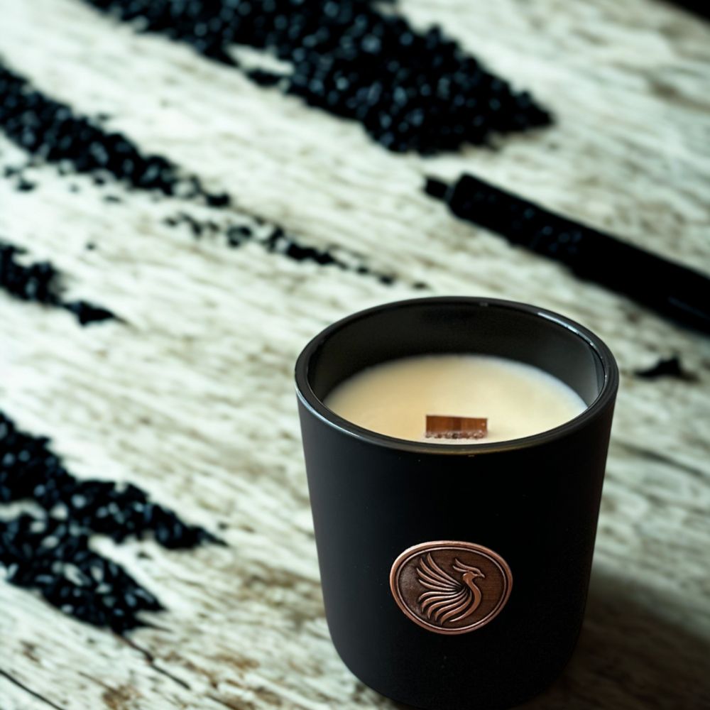 Vigilante - 12 oz Refillable Candle