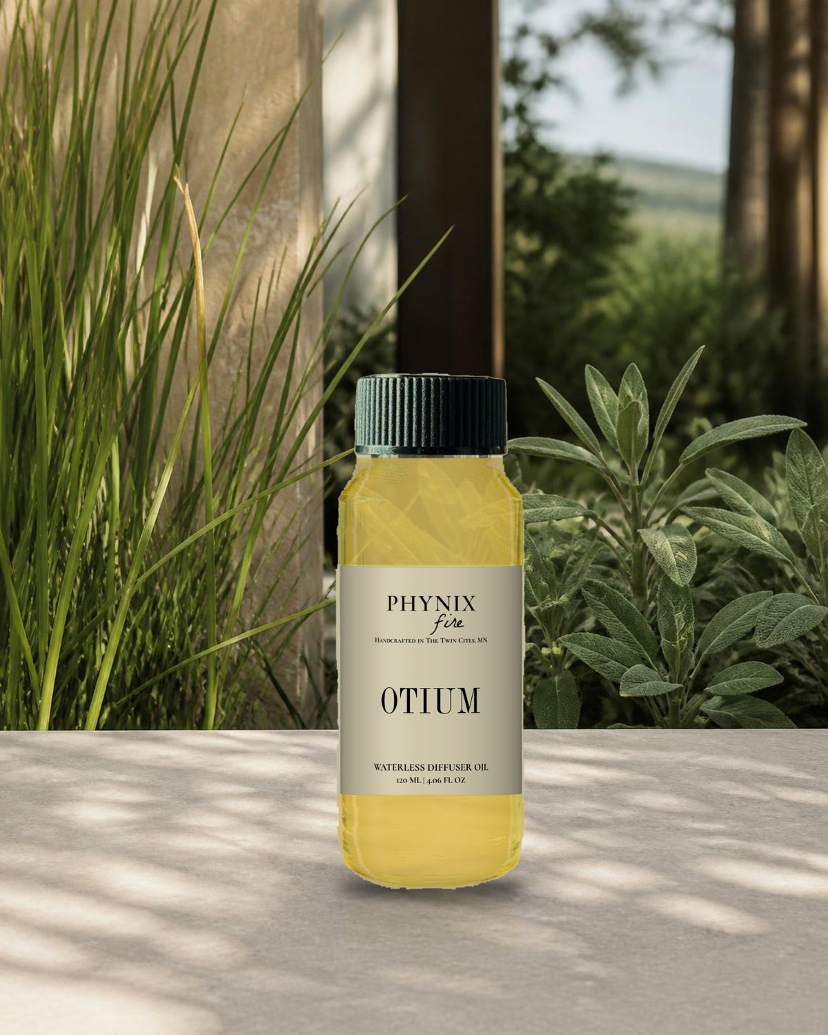 OTIUM Waterless Diffuser Oil in its fragrance world